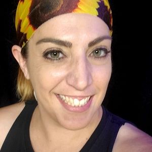 Meet your Posher, Candace